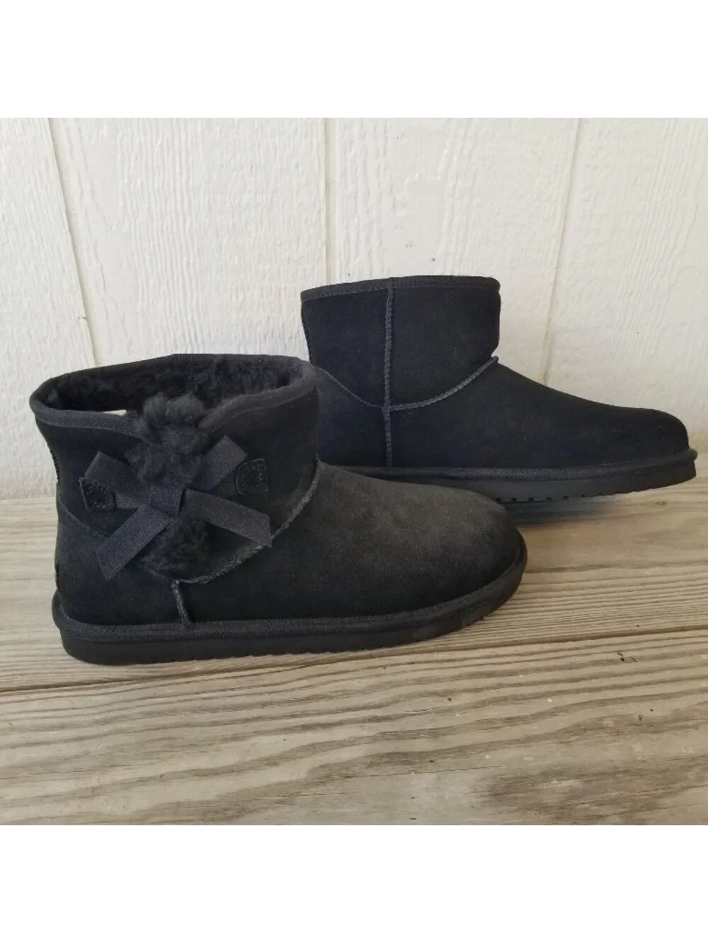 Koolaburra Victoria Mini Outseam Womens Blk Suede Low Ankle Ugg Boots 10 1114731